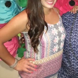 🍁Adorable Japna halter top - size Small